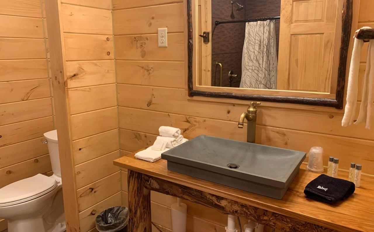 Briarwood Cabin By Amish Country Lodging Berlin Dış mekan fotoğraf